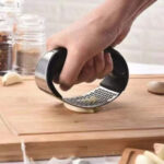 Ring Garlic Crusher - Image 3