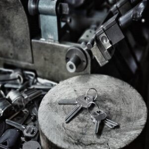 key cutting and lock repair services