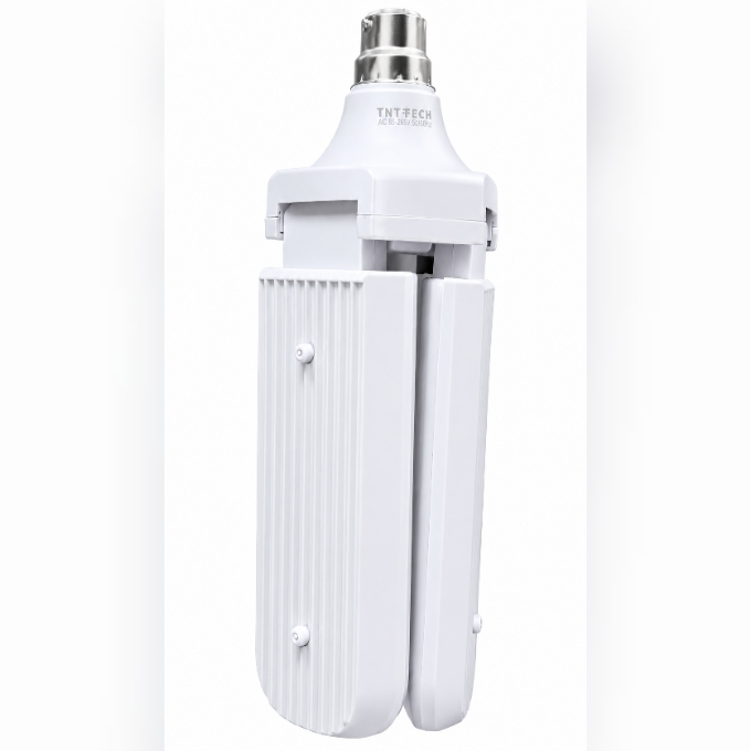 PhotoGrid_Plus_1790920313399 TNTTECH LED Bulb Lamp Holder Adapter - Image 1